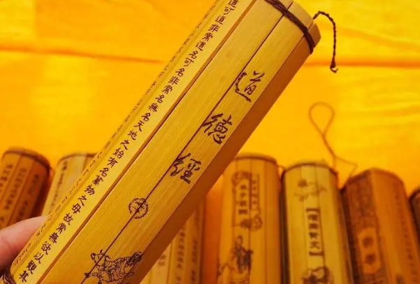 梦见已故的亲戚_再会梦境图片