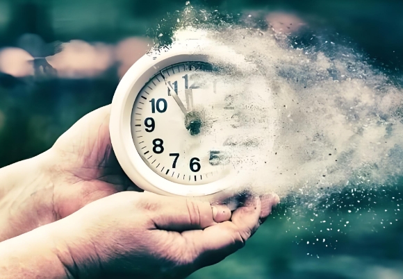 做梦自己拉大便图片