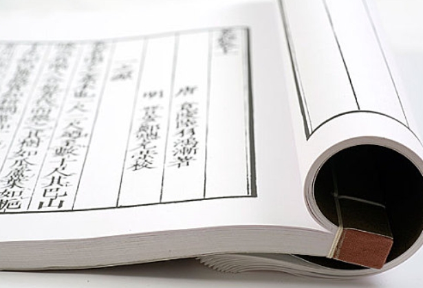 梦见车压坟是什么征兆图片